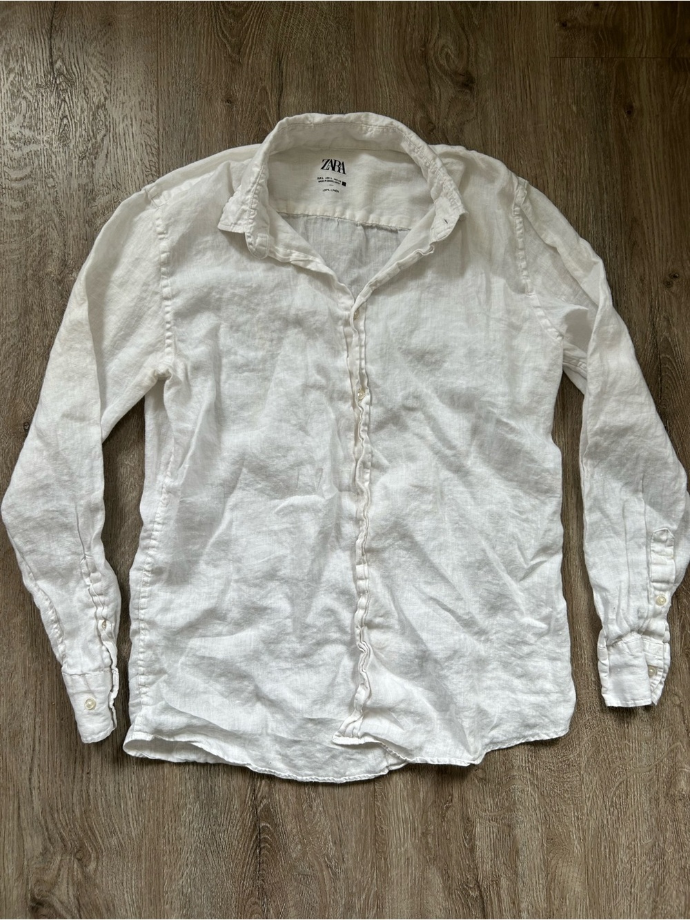 Men’s White Linen Long-Sleeve Button-Down Shirt